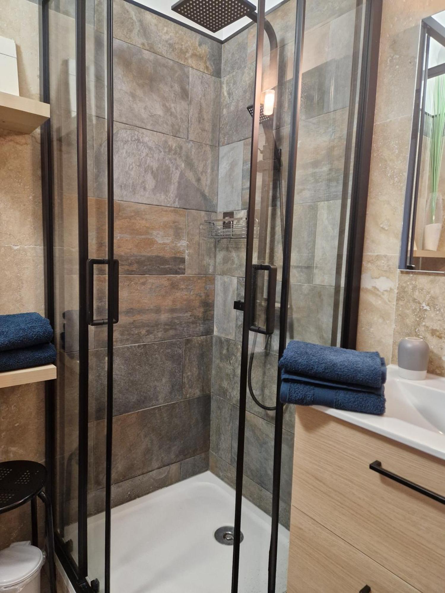 קאן Apartment Rue St Antoine מראה חיצוני תמונה